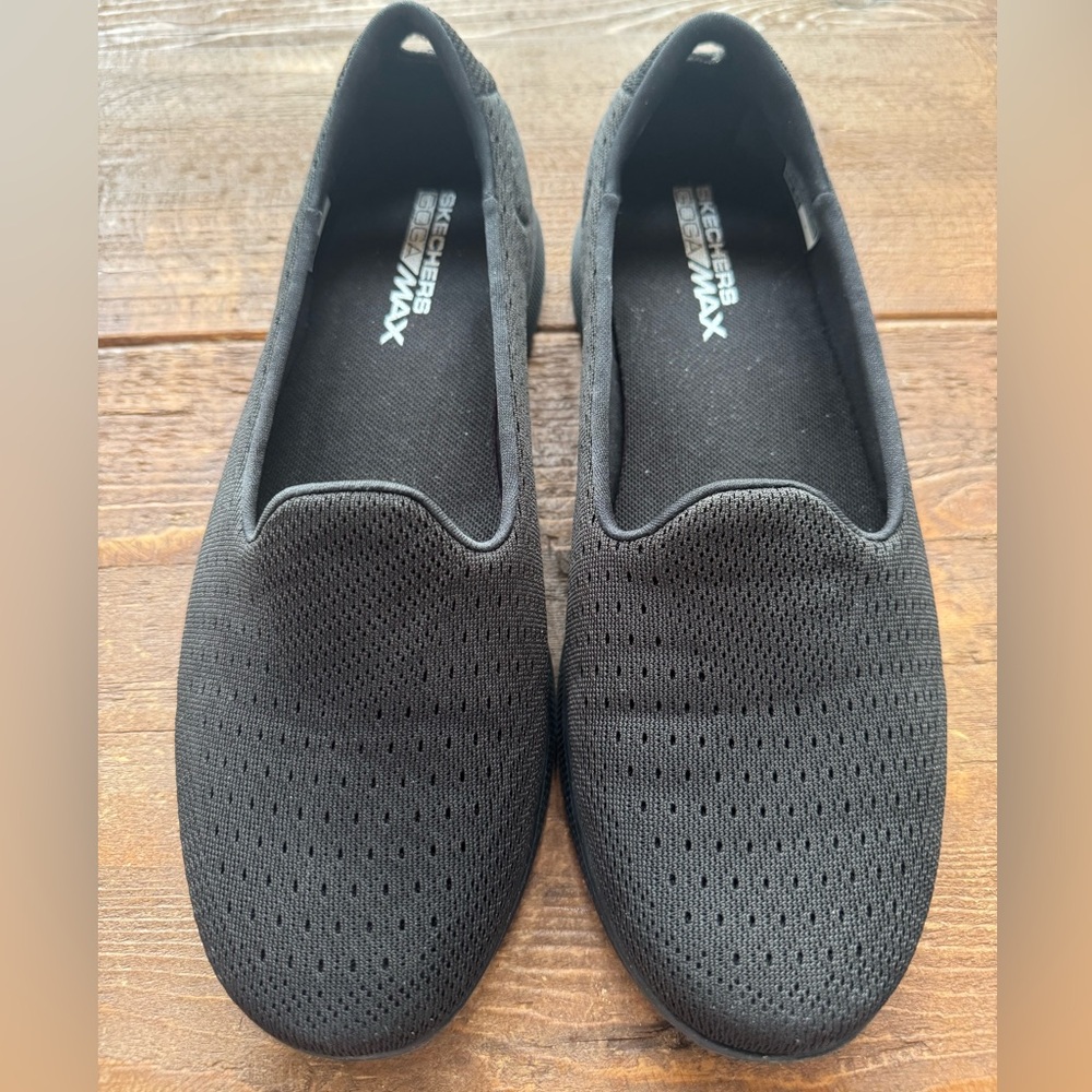 Skechers Women's black goga max slip ons